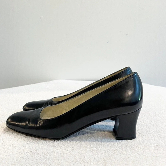 STUART WEITZMAN Womens Black Pumps 6.5 S SPAIN Square Toe Heels Leather Classic - Picture 5 of 10